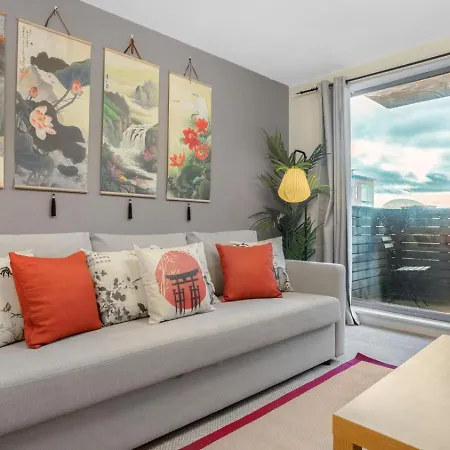 Apartment Japan With Freepark And Balcony - 28 Night *